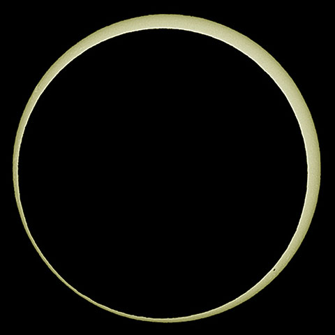 D43RS金環日食3