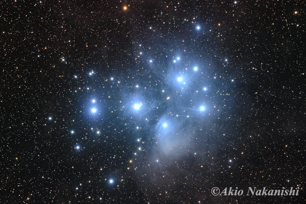 散開星団　おうし座のプレアデス星団（すばる）・M45